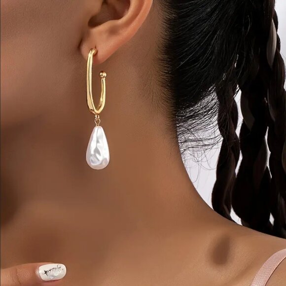 14K Gold Womens Freshwater Cultured Pearl Hanging Drop Earrings Ladies Jewelry